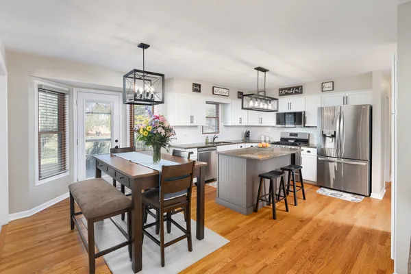 $649,900 | 2310 Wyndham Court, Aurora, IL 60504