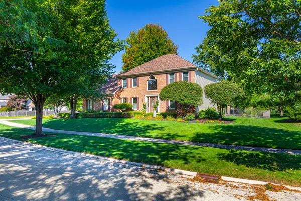 $649,900 | 2310 Wyndham Court, Aurora, IL 60504