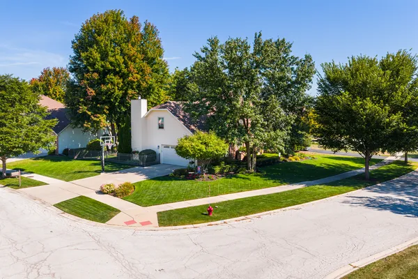 $649,900 | 2310 Wyndham Court, Aurora, IL 60504