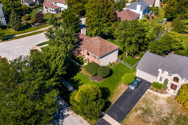 $649,900 | 2310 Wyndham Court, Aurora, IL 60504