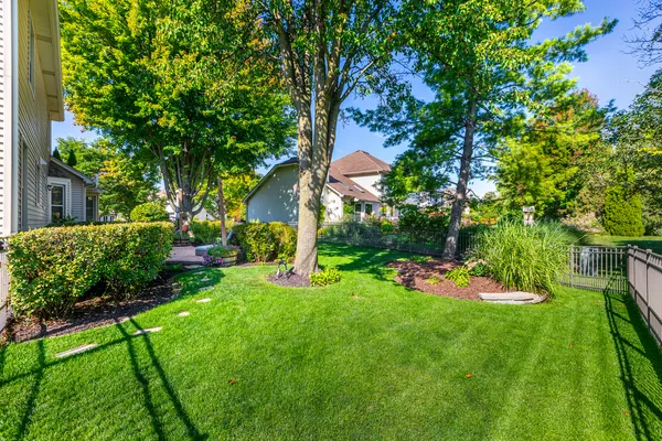 $649,900 | 2310 Wyndham Court, Aurora, IL 60504