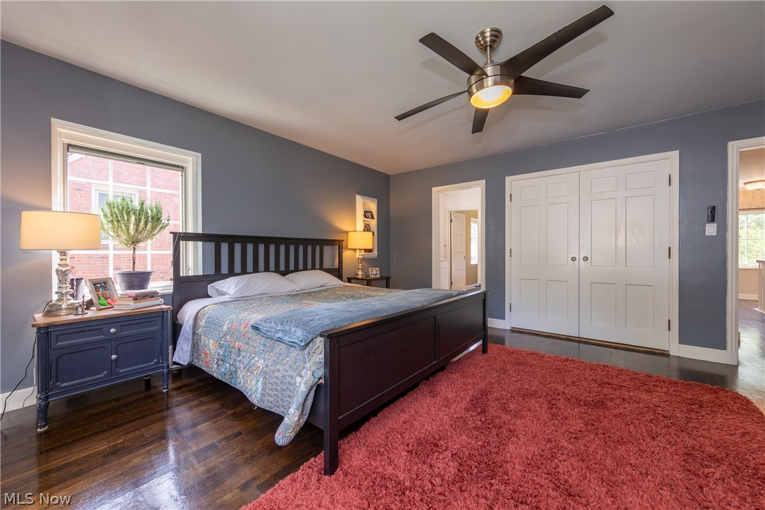 4054 Conover Road University Heights, OH 44118 - Photo 15 of 35 Spacious Master Bedroom