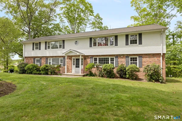 $235,000 | 280 East Main Street, Unit A3, Clinton, CT 06413