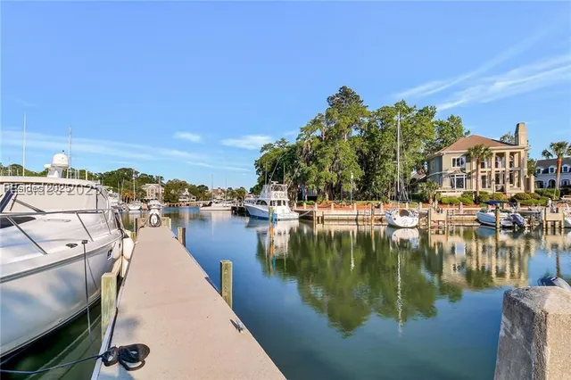 $169,900 | G95-boatslip Wh Harbour Passage, Hilton Head Island, SC 29926