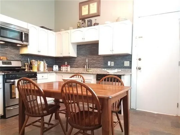 $1,400 | 1838 Dante Street, New Orleans, LA 70118