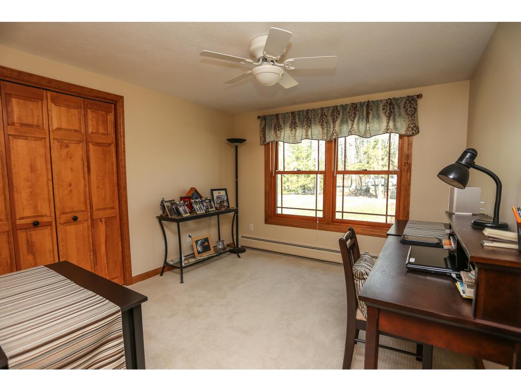 9 Birch Road Chester, NH 03036 - Photo 13 of 17