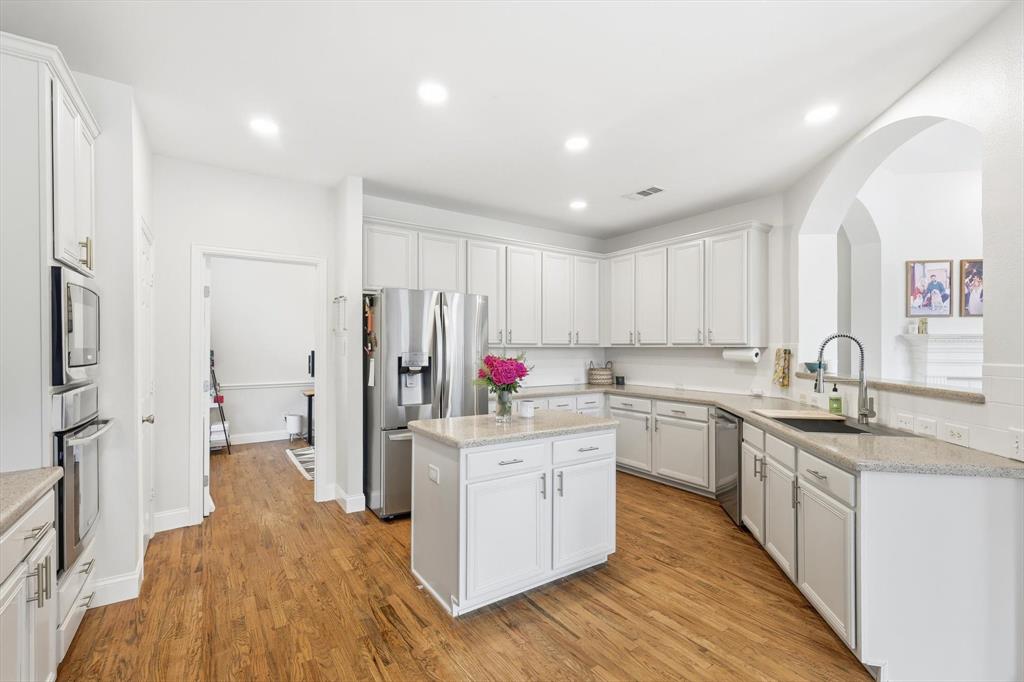 1325 Rustic Timbers Lane Flower Mound, TX 75028 - Photo 17 of 40