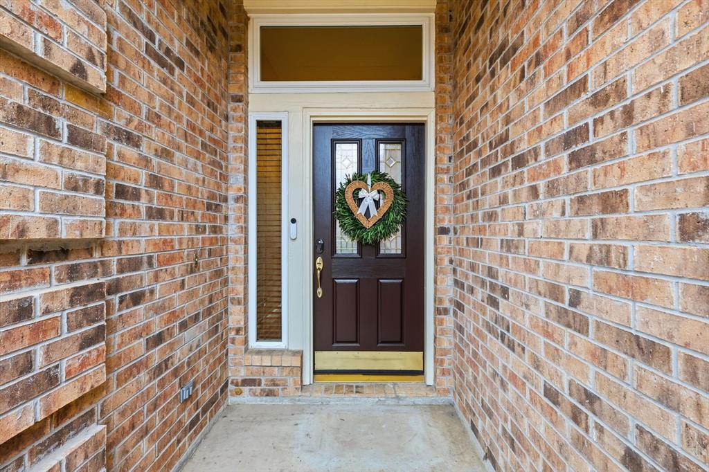 1325 Rustic Timbers Lane Flower Mound, TX 75028 - Photo 4 of 40