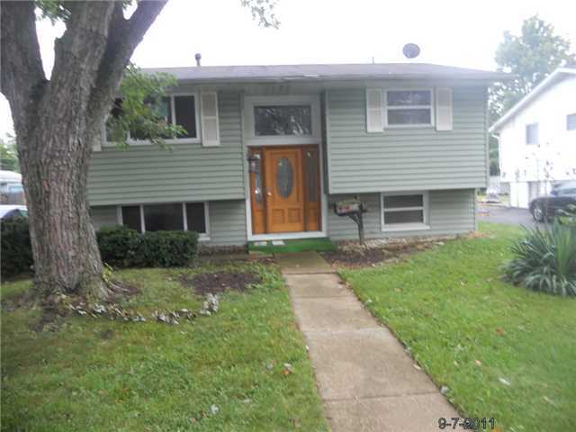 4039 Randell Road Columbus, OH 43228 - Photo 1 of 4 Gallery Image 1