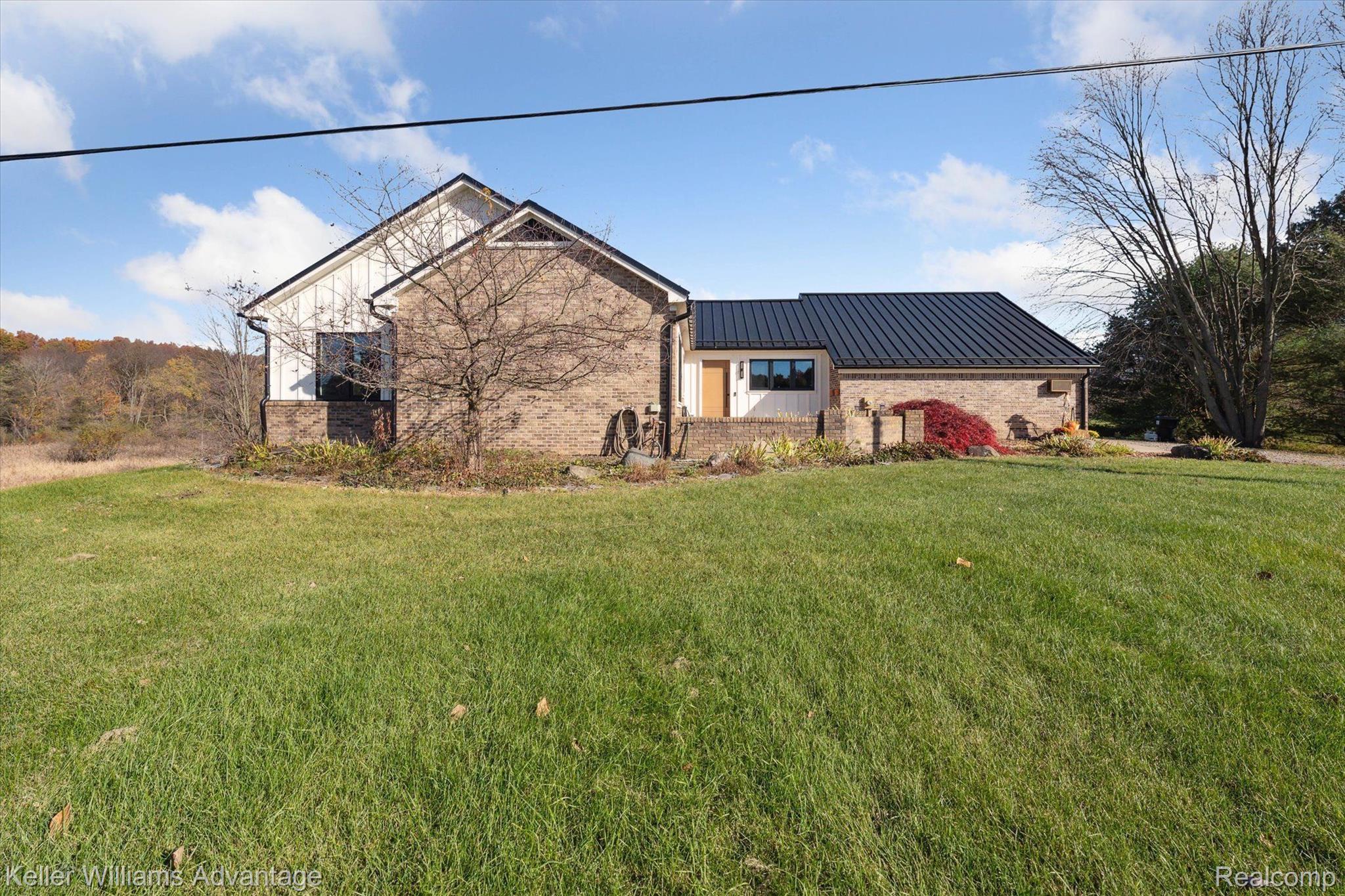8299 Pinckney Road Pinckney, MI 48169 - Photo 45 of 45 Gallery Image 45