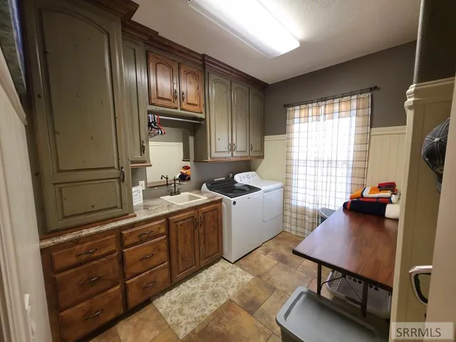 $1,200,000 | 264 South 5000 West, Rexburg, ID 83440