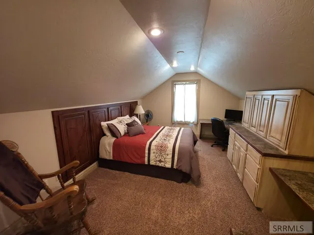 $1,200,000 | 264 South 5000 West, Rexburg, ID 83440