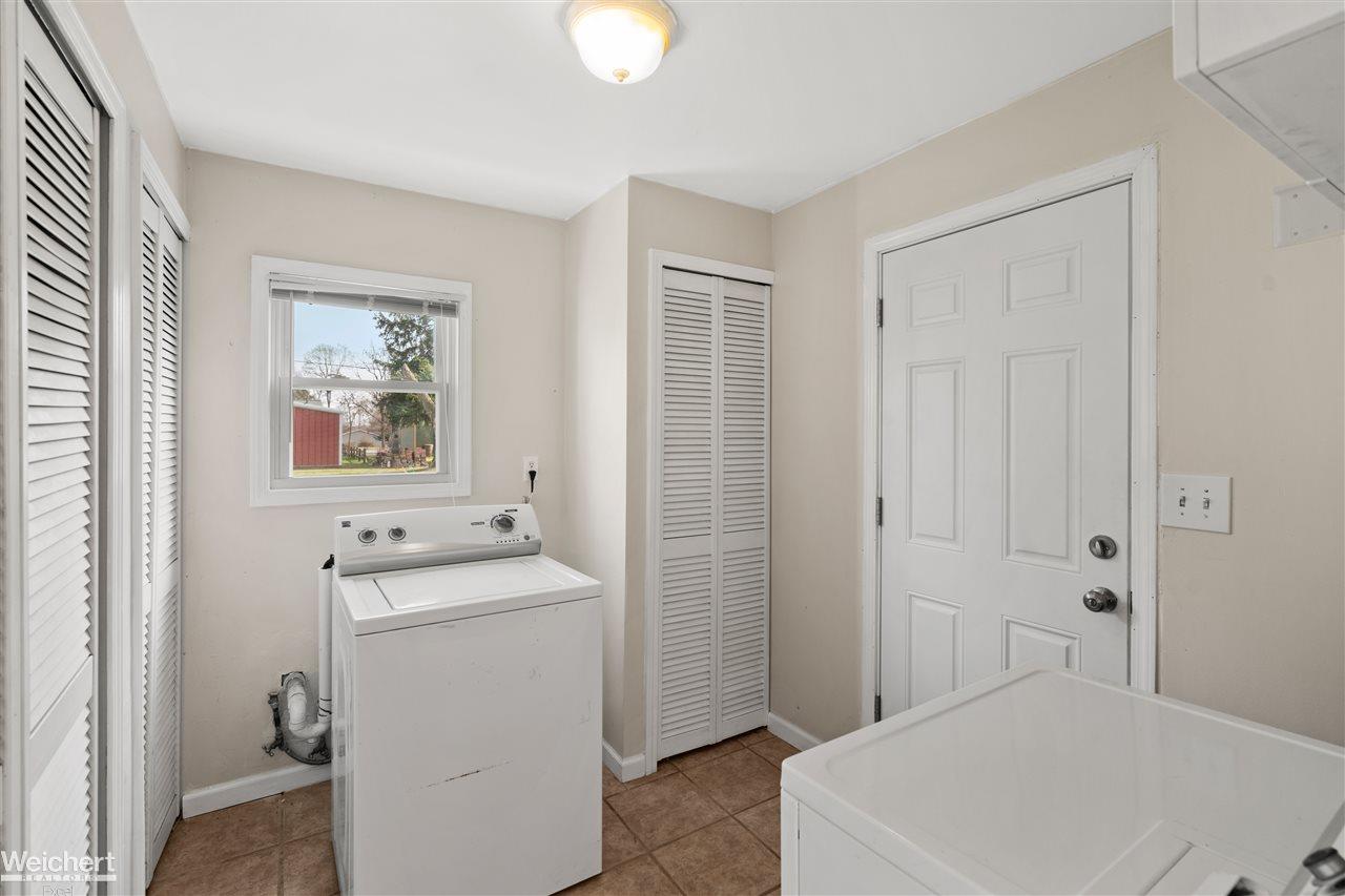 58736 Ruth Jean Washington, MI 48094 - Photo 15 of 26