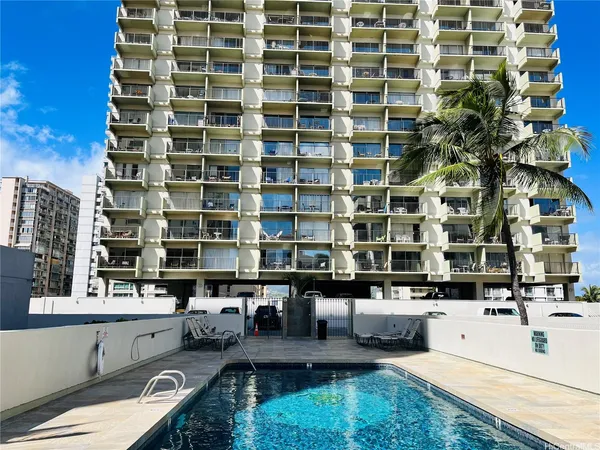 $2,800 | 2440 Kūhiō Avenue, Unit 1510, Honolulu, HI 96815