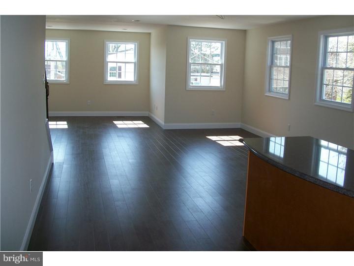 1929 Ripley Street Philadelphia, PA 19111 - Photo 14 of 25 Great Room