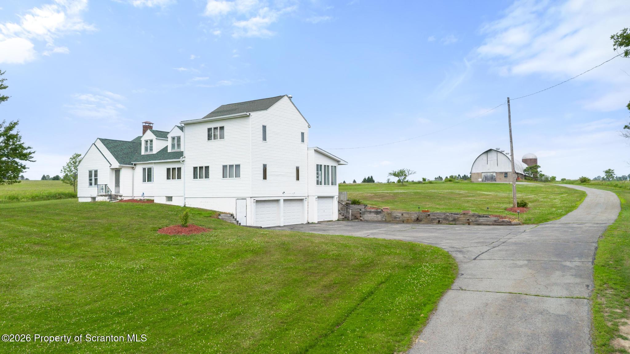 1768 Greenfield Road Jermyn, PA 18433 - Photo 10 of 53 rr9