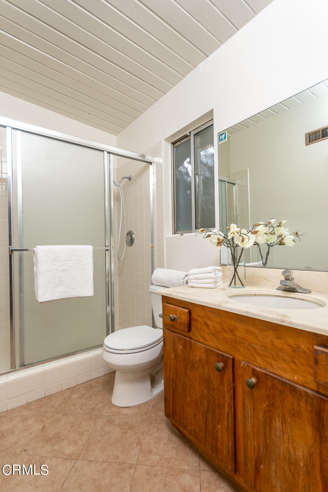1437 Hillside Drive Glendale, CA 91208 - Photo 25 of 29 a bathroom with a double vanity sink toilet and shower