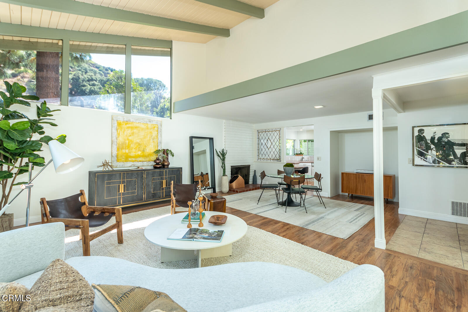 1437 Hillside Drive Glendale, CA 91208 - Photo 8 of 29 a living room with furniture and wooden floor