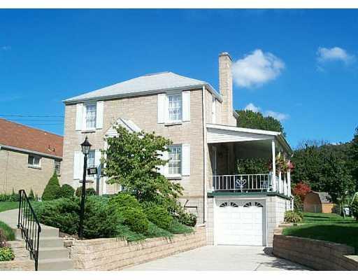 904 Greenhill Road Pittsburgh, PA 15209 - Photo 1 of 8 Exterior Front.