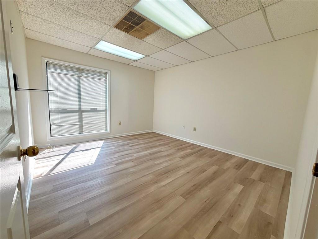 875 Old Roswell Road, Unit G300 Roswell, GA 30076 - Photo 21 of 31