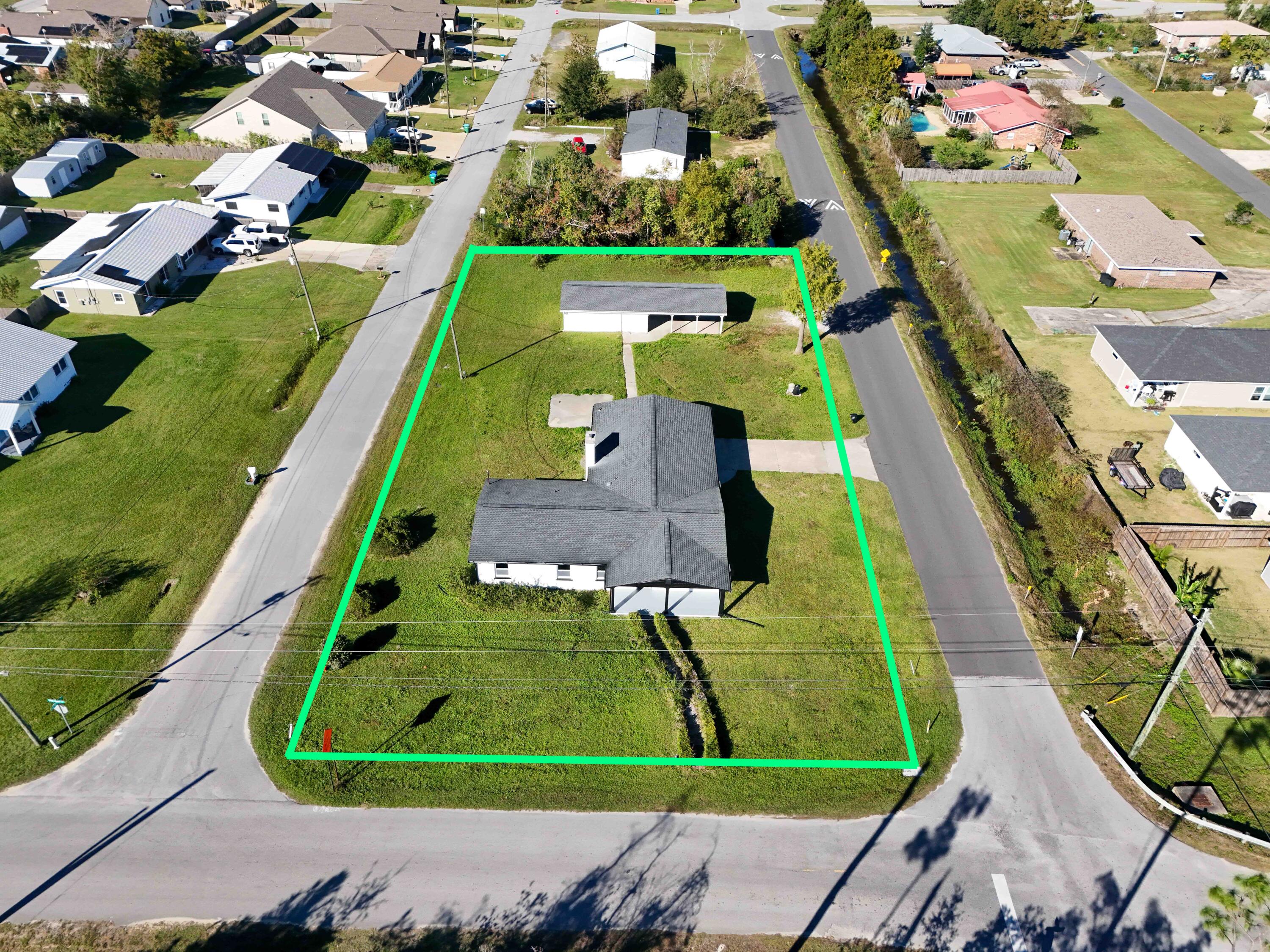 2305 Game Farm Road Panama City, FL 32405 - Photo 1 of 34 DJI_20241121135544_0053_D