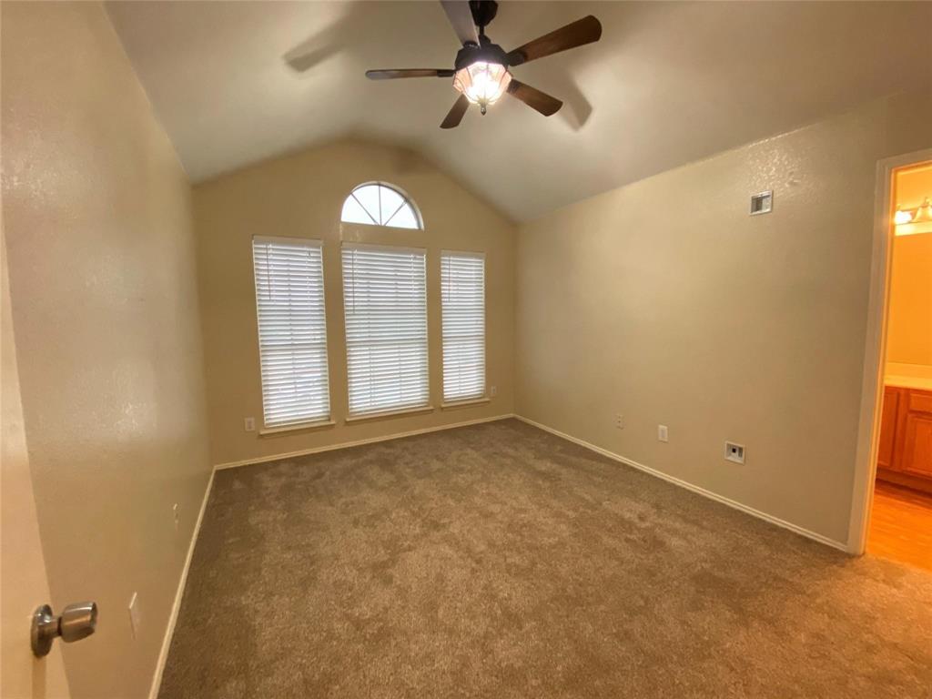 550 Monarch Drive Lancaster, TX 75146 - Photo 8 of 11