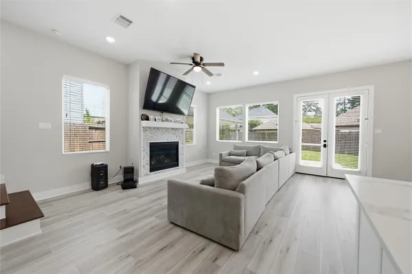 $3,000 | 4903 Curiosity Court, Houston, TX 77069