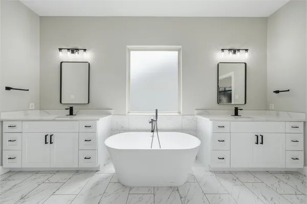 $3,000 | 4903 Curiosity Court, Houston, TX 77069