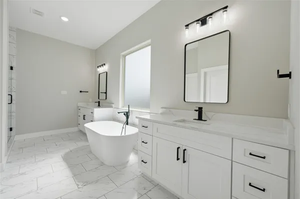 $3,000 | 4903 Curiosity Court, Houston, TX 77069