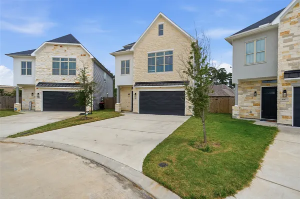 $3,000 | 4903 Curiosity Court, Houston, TX 77069