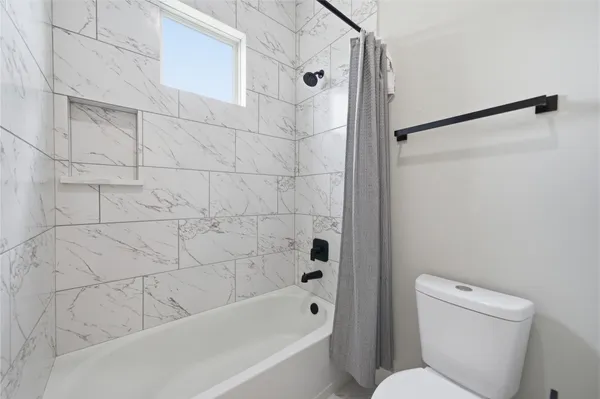 $3,000 | 4903 Curiosity Court, Houston, TX 77069