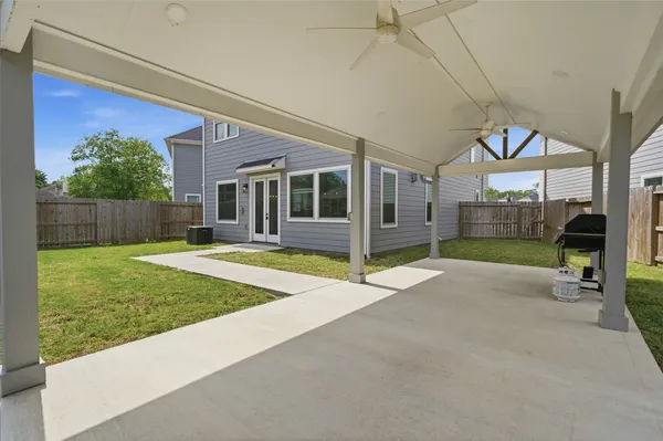 $3,000 | 4903 Curiosity Court, Houston, TX 77069