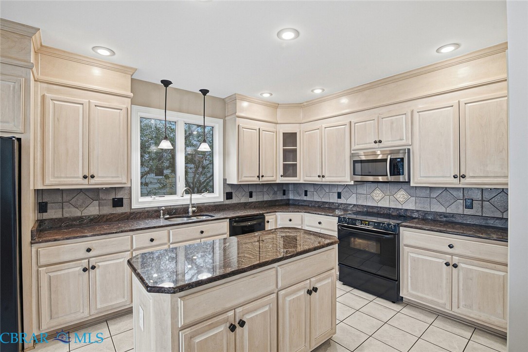 10 Channel Lane Hampton, VA 23664 - Photo 22 of 46