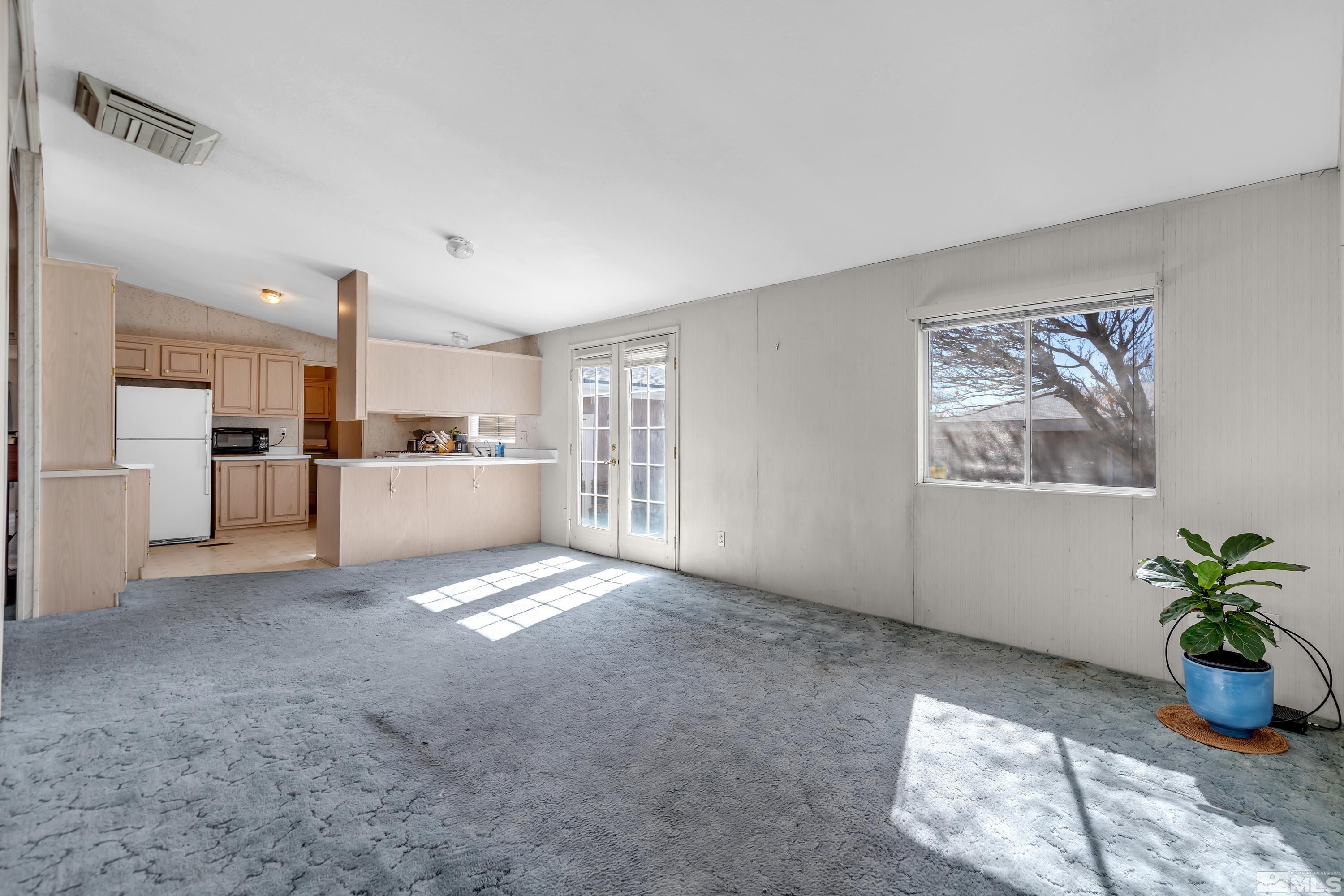 2681 Larkspur Street Reno, NV 89512 - Photo 8 of 38 Photo 8