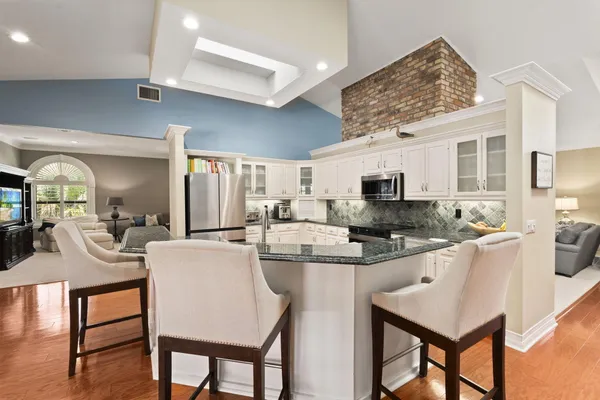 $1,200,000 | 755 North E Stokes Terrace, Jensen Beach, FL 34957