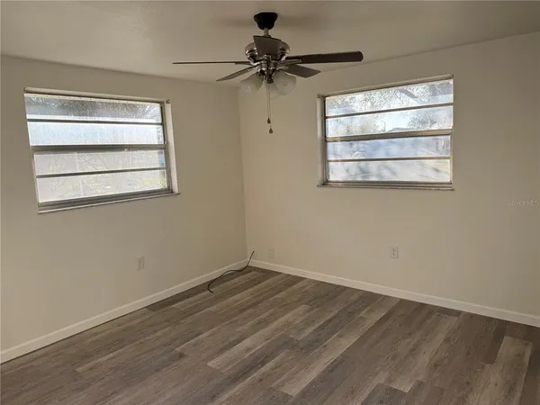 $1,750 | 6039 20th Street, Zephyrhills, FL 33542