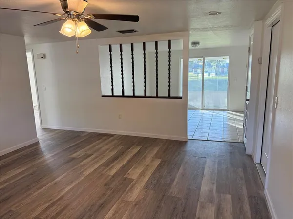 $1,750 | 6039 20th Street, Zephyrhills, FL 33542