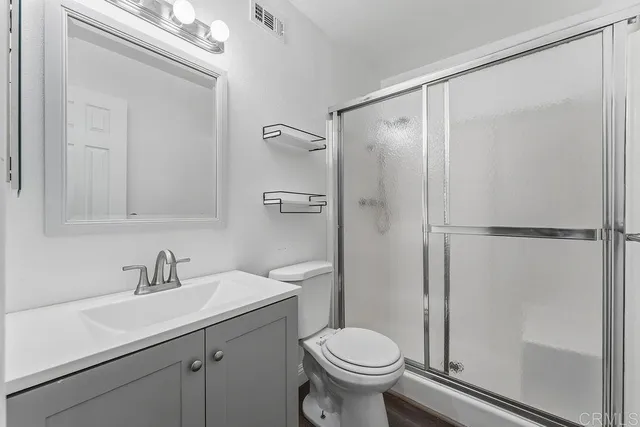 $804,999 | 927 Cottonwood Court, Corona, CA 92879