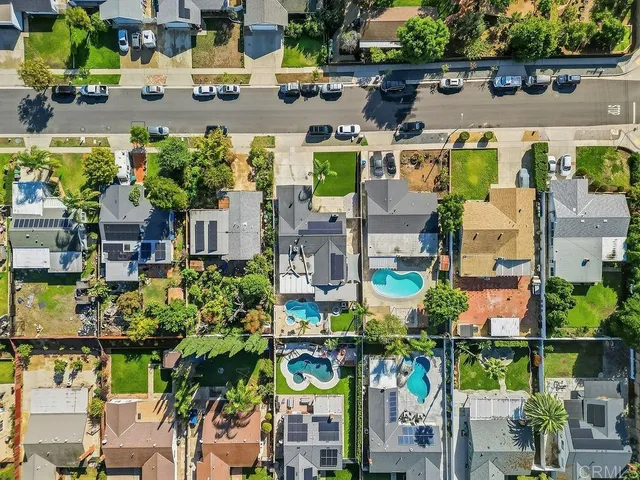 $804,999 | 927 Cottonwood Court, Corona, CA 92879