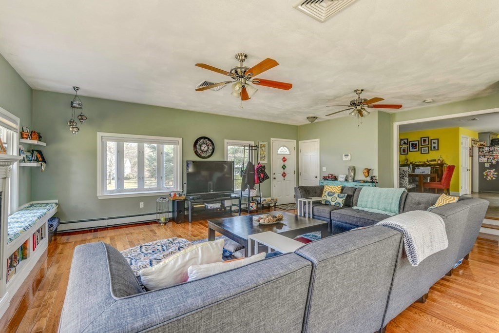 8 Flintlocke Road Franklin, MA 02038 - Photo 16 of 36 Gallery Image 16