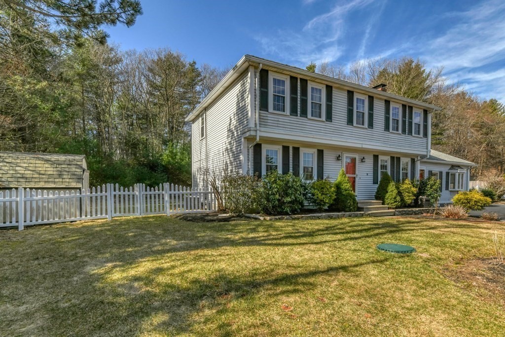 8 Flintlocke Road Franklin, MA 02038 - Photo 4 of 36 Gallery Image 4