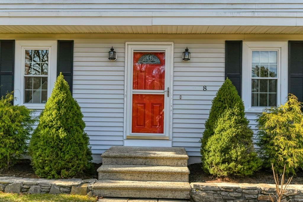 8 Flintlocke Road Franklin, MA 02038 - Photo 6 of 36 Gallery Image 6