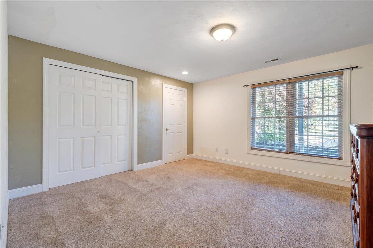 8454 Goodview Road Goodview, VA 24095 - Photo 36 of 63 36-MIB04507