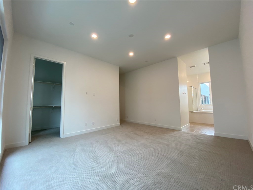 375 Transport Tustin, CA 92782 - Photo 24 of 35