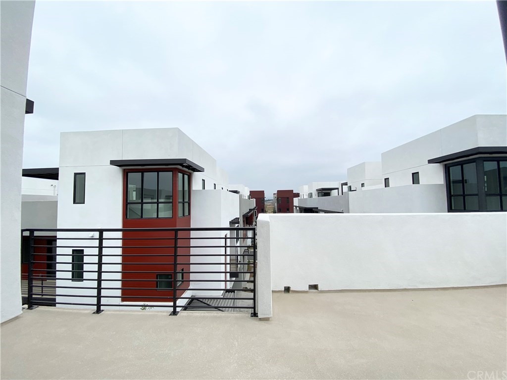 375 Transport Tustin, CA 92782 - Photo 26 of 35