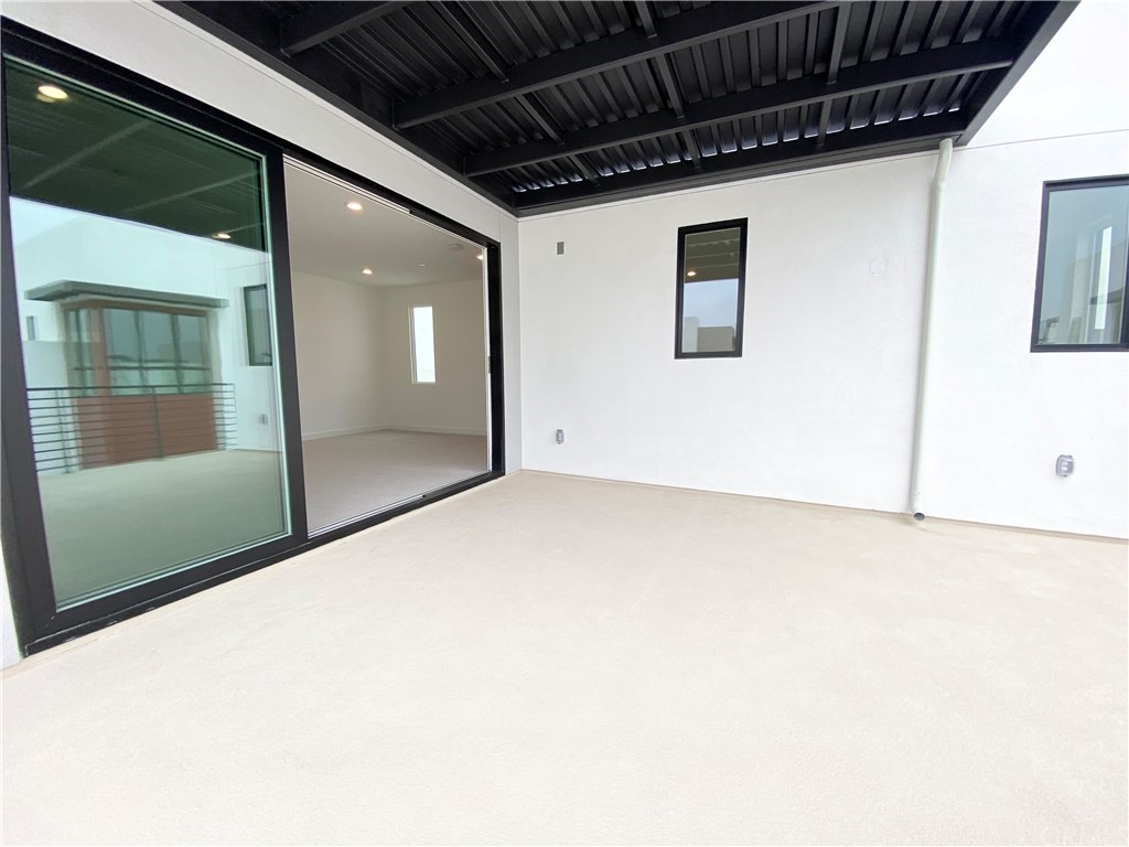 375 Transport Tustin, CA 92782 - Photo 30 of 35