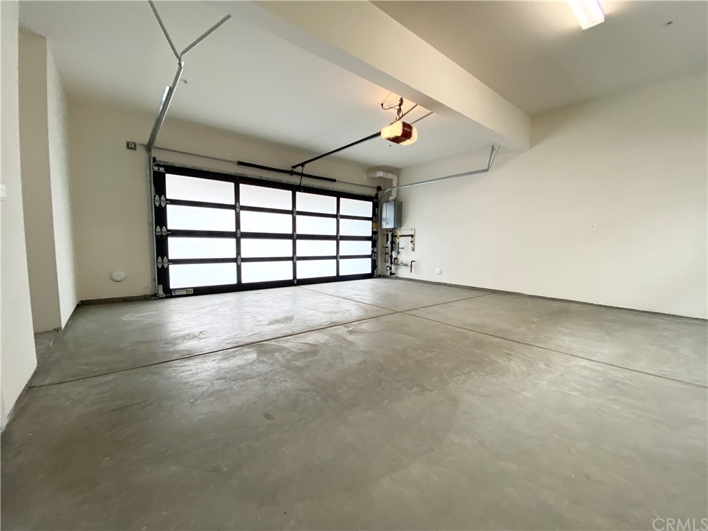 375 Transport Tustin, CA 92782 - Photo 33 of 35