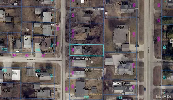 $54,900 | 1202 North Madison Street, Litchfield, IL 62056