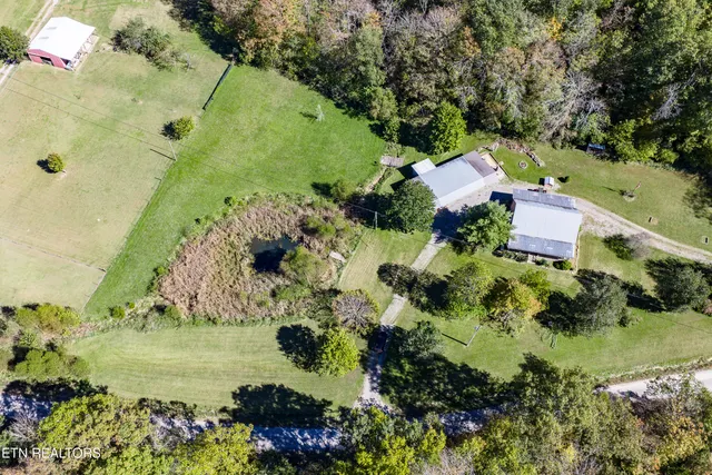 $475,000 | 1292 Columbia Hill Road, Monterey, TN 38574