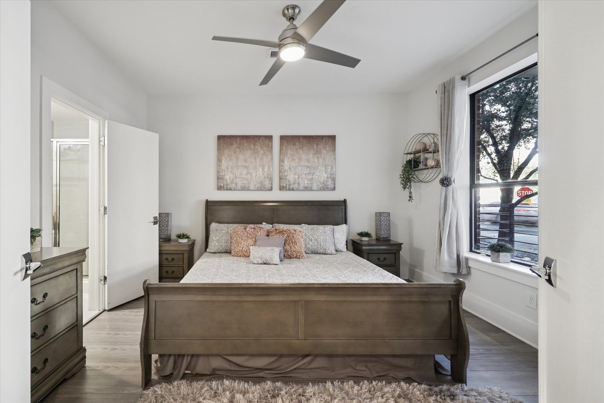 1717 Silver Street Houston, TX 77007 - Photo 18 of 20